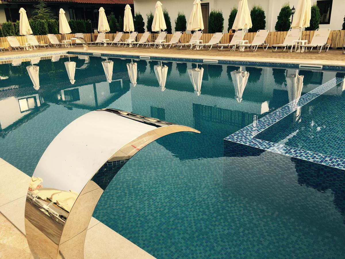 Mandrica Guest House Bukor Shtepi מראה חיצוני תמונה
