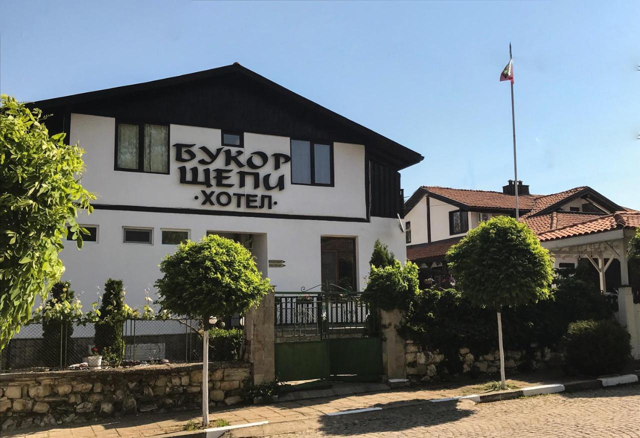 Mandrica Guest House Bukor Shtepi מראה חיצוני תמונה